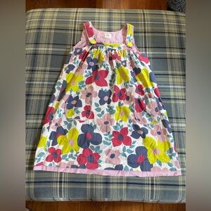Mini Boden floral Cotton pinafore dress size 9/10